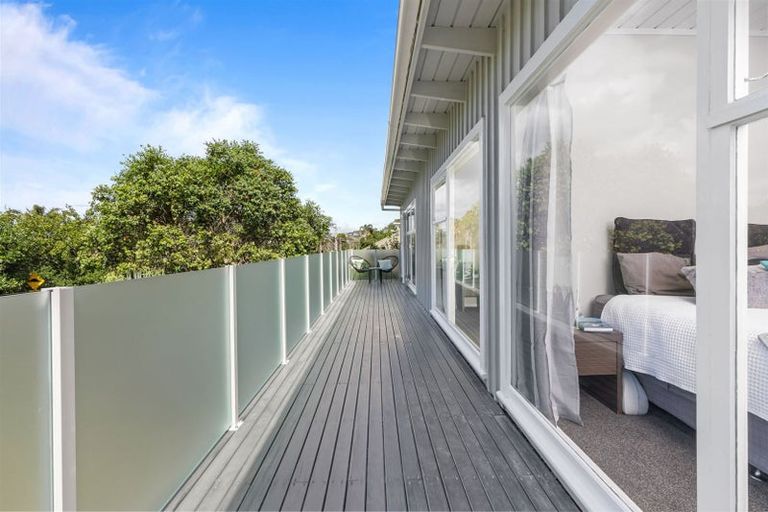 Photo of property in 19 Mckenzie Avenue, Arkles Bay, Whangaparaoa, 0932