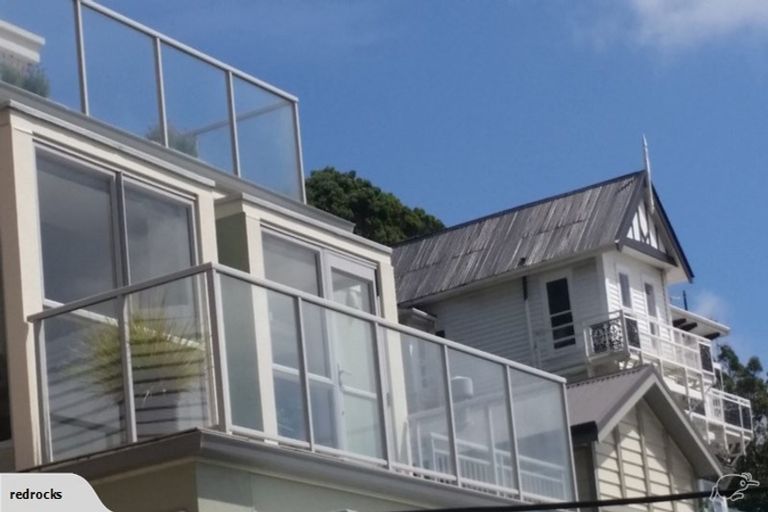 Photo of property in 3/16 Oriental Terrace, Oriental Bay, Wellington, 6011