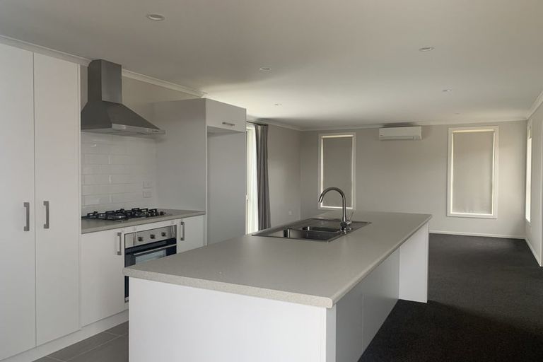 Photo of property in 40 Pragma Rise, Rototuna North, Hamilton, 3210