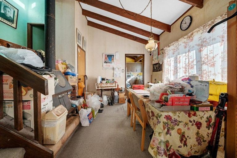 Photo of property in 14 Elsted Place, Goodwood Heights, Auckland, 2105