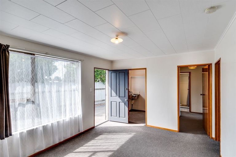 Photo of property in 64 Columbus Crescent, Flaxmere, Hastings, 4120