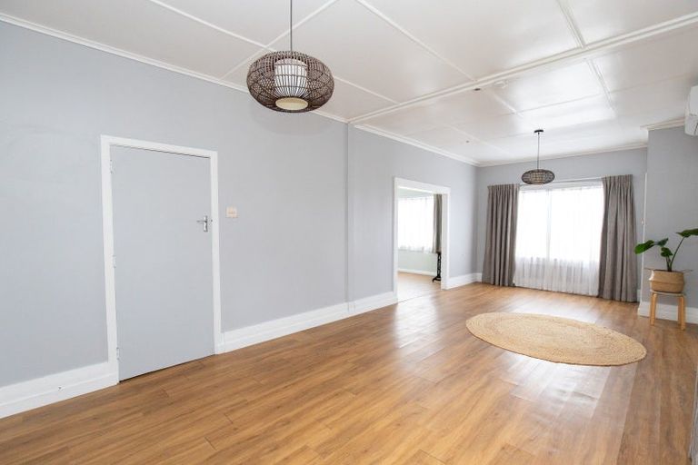 Photo of property in 2 Mahuta Road, Waitakaruru, Ngatea, 3576