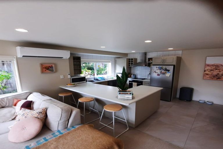 Photo of property in 22 Torkar Road, Clarks Beach, 2122