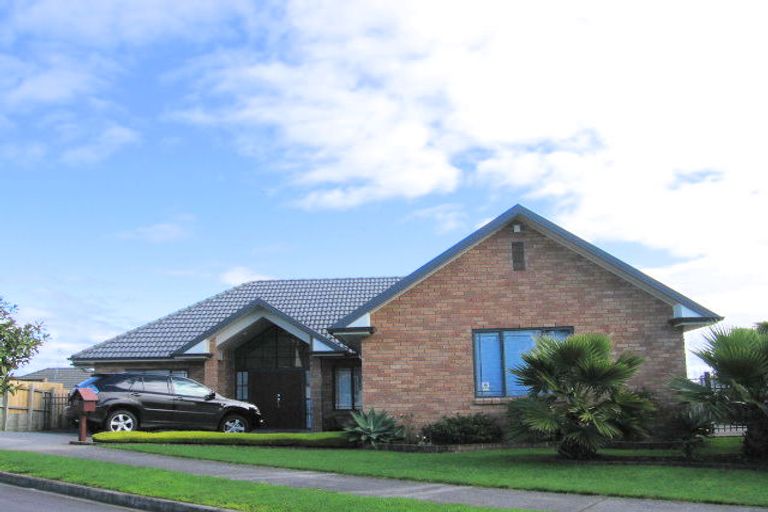 Photo of property in 17 Burnaston Court, Dannemora, Auckland, 2016
