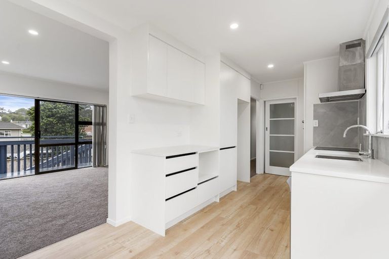 Photo of property in 19 Minaret Drive, Bucklands Beach, Auckland, 2014