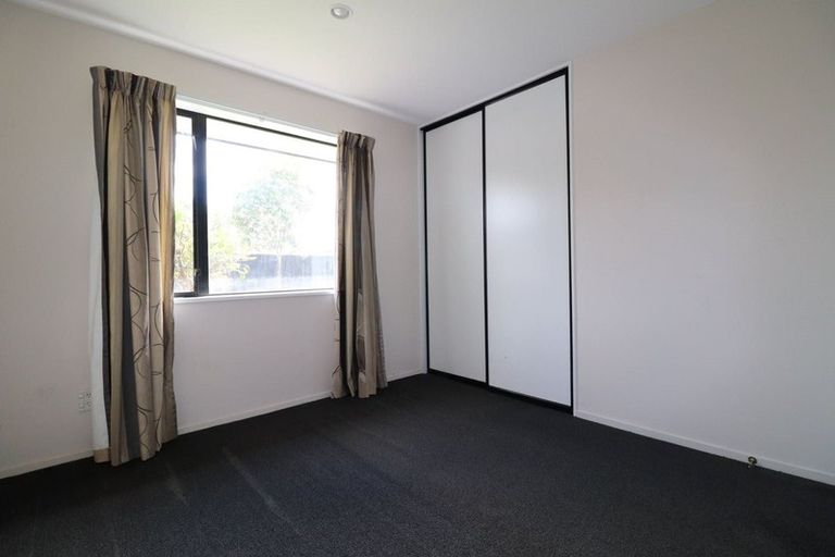 Photo of property in 146 Burwood Road, Burwood, Christchurch, 8083