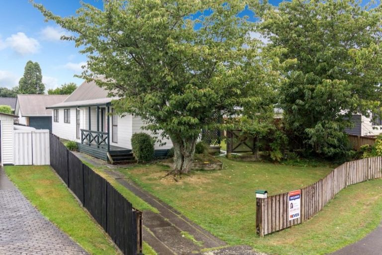 Photo of property in 3 Ash Place, Pukete, Hamilton, 3200