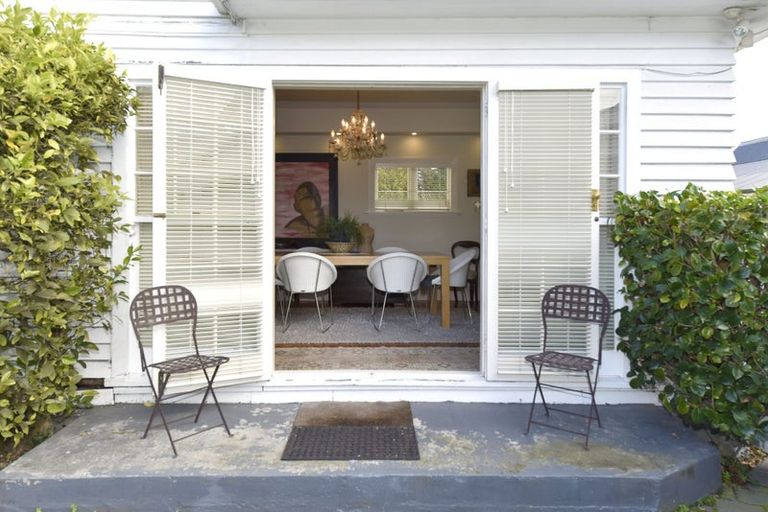 Photo of property in 374 Papanui Road, Strowan, Christchurch, 8052