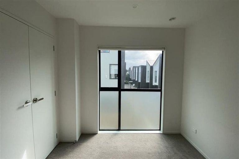 Photo of property in 36/36 Westgate Drive, Westgate, Auckland, 0614