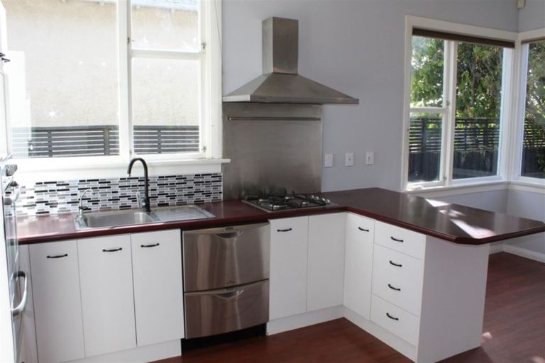 Photo of property in 123 Richardson Street, Saint Kilda, Dunedin, 9012