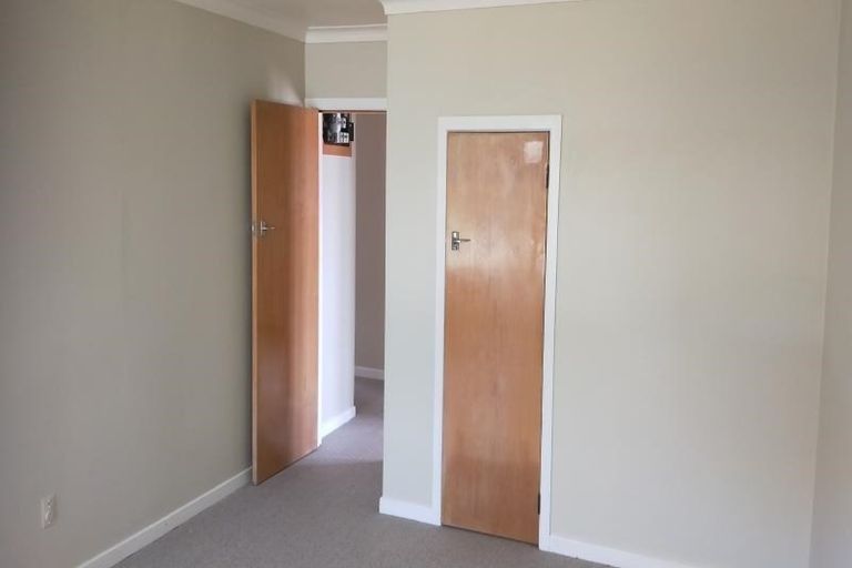 Photo of property in 5 Sheffield Street, Awapuni, Palmerston North, 4412