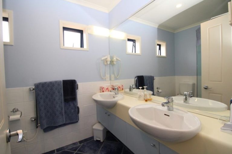 Photo of property in 130 Puka Crescent, Matarangi, Whitianga, 3592