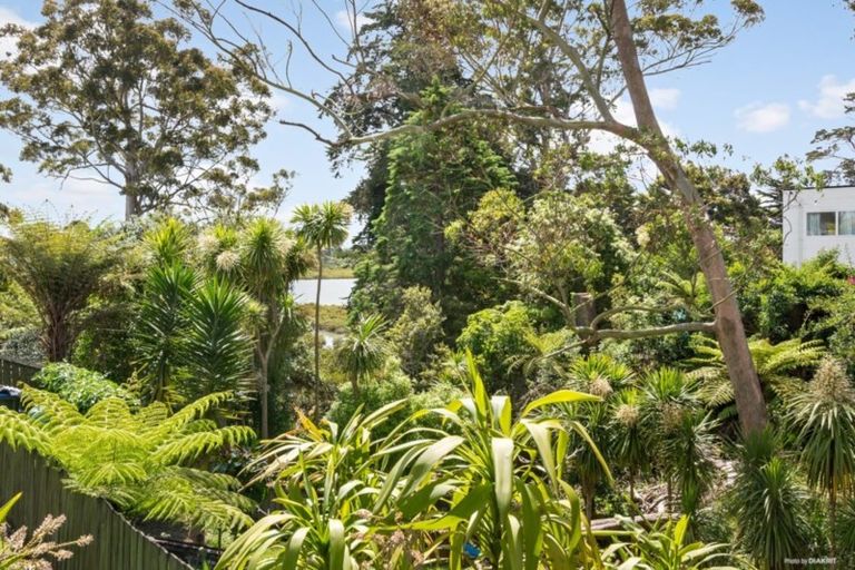 Photo of property in 21 Te Wiata Place, Avondale, Auckland, 1026