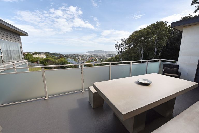 Photo of property in 7b Albion Street, Shiel Hill, Dunedin, 9013