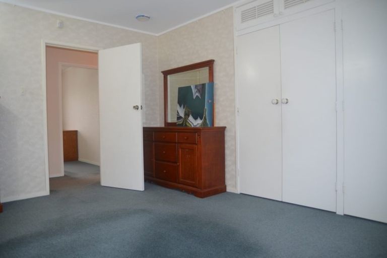 Photo of property in 40 Priestley Drive, Bucklands Beach, Auckland, 2014