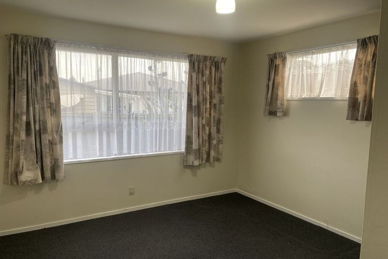 Photo of property in 8 Takapu Place, Bromley, Christchurch, 8062