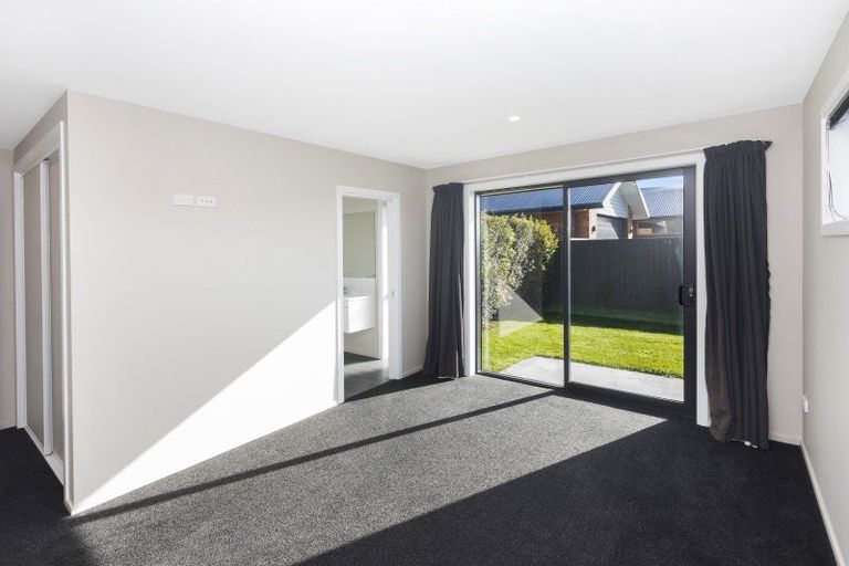 Photo of property in 60 Luxembourg Crescent, Halswell, Christchurch, 8025