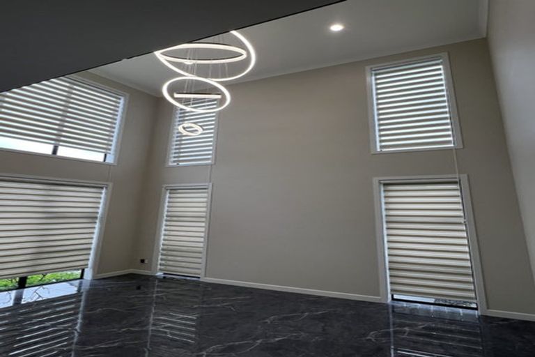 Photo of property in 112 Valderama Drive, Flat Bush, Auckland, 2019