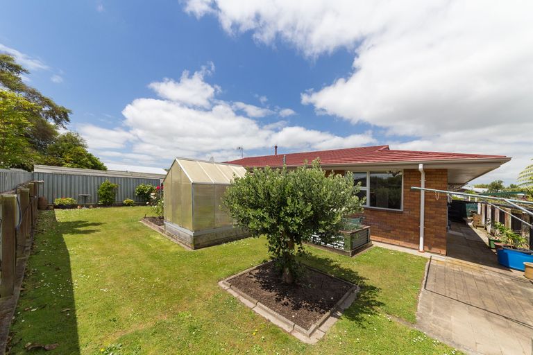 Photo of property in 29b Raglan Avenue, Cloverlea, Palmerston North, 4412