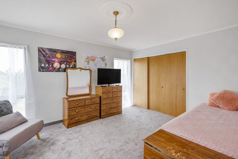 Photo of property in 57 Kapanui Road, Waikanae, 5036