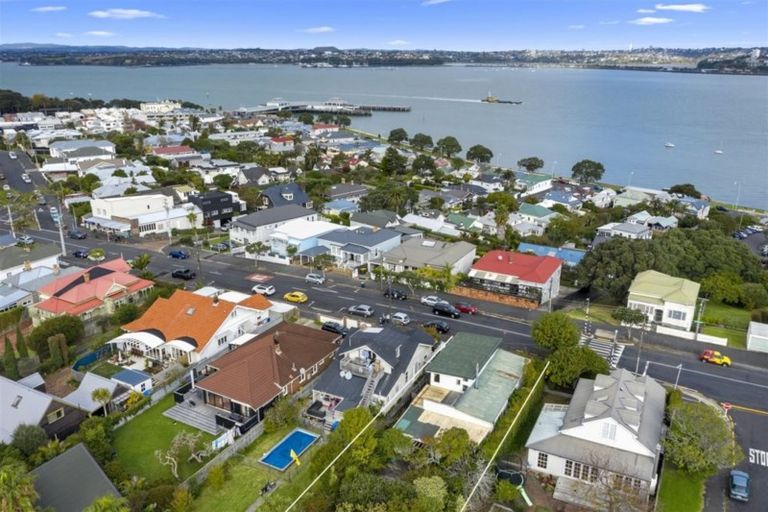 Photo of property in 54 Calliope Road, Devonport, Auckland, 0624