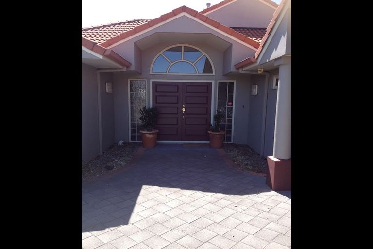 Photo of property in 12 Montego Drive, Papamoa Beach, Papamoa, 3118