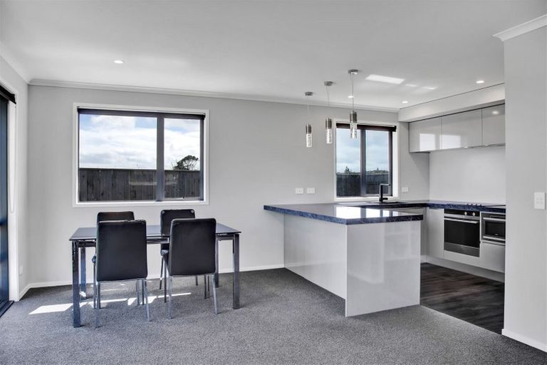 Photo of property in 5 Papawhero Drive, Bell Block, New Plymouth, 4312