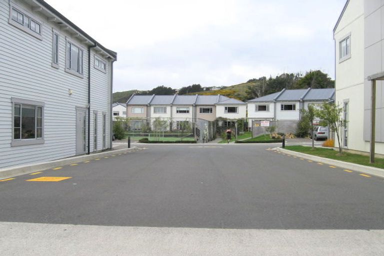 Photo of property in Monterey Apartments, 34/232 Middleton Road, Glenside, Wellington, 6037