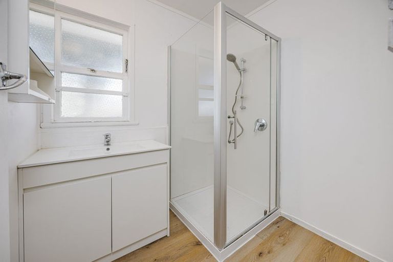 Photo of property in 13 Julian Place, Otara, Auckland, 2023