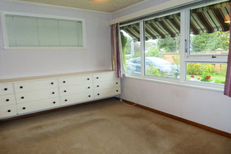 Photo of property in 33 Hanrahan Street, Upper Riccarton, Christchurch, 8041