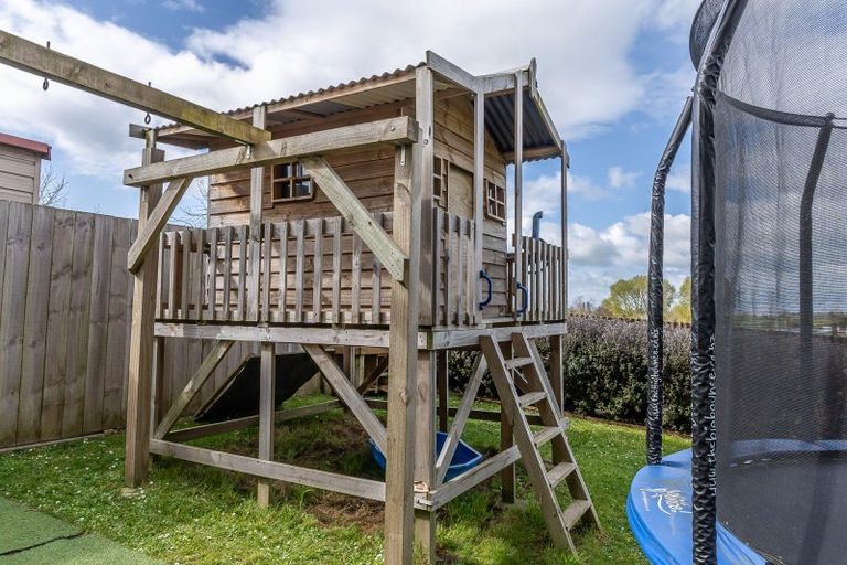 Photo of property in 1086 Hazelmere Crescent, Te Awamutu, 3800