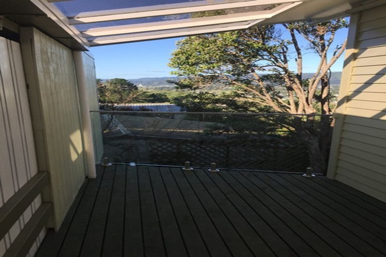 Photo of property in 12e City View Grove, Harbour View, Lower Hutt, 5010