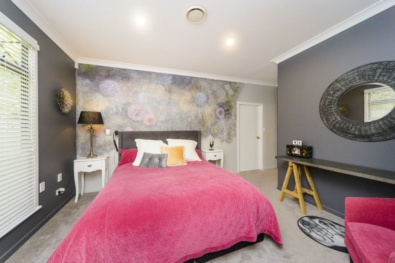 Photo of property in 28a Karina Terrace, Roslyn, Palmerston North, 4414