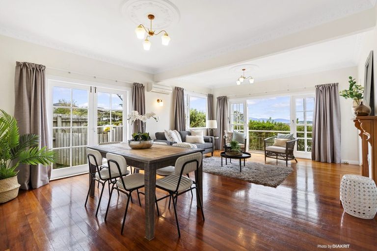 Photo of property in 34 Mandalay Terrace, Khandallah, Wellington, 6035