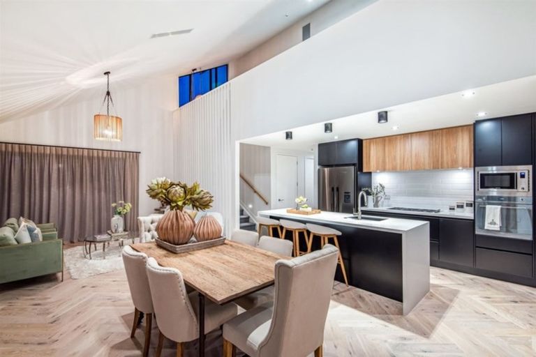 Photo of property in 21 Sunderland Avenue, Hobsonville, Auckland, 0616