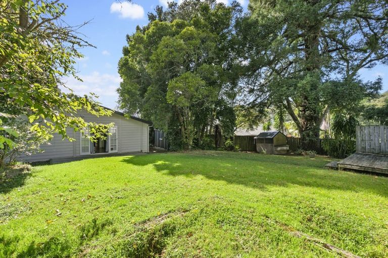 Photo of property in 110a Atkinson Road, Titirangi, Auckland, 0604