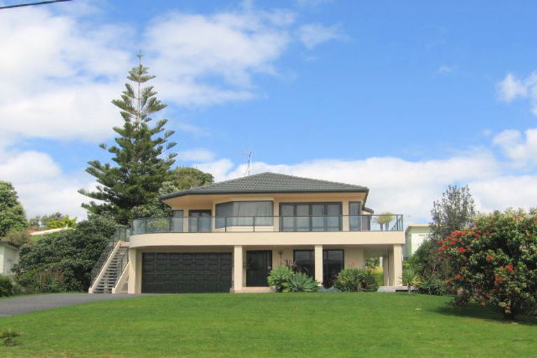 Photo of property in 68 Shaw Road, Waihi Beach, 3611