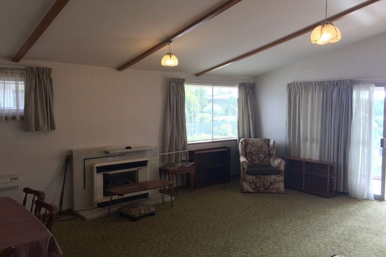 Photo of property in 6a Mcalpine Place, Rangiora, 7400