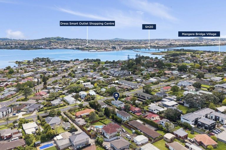 Photo of property in 1/61 Mcintyre Road, Mangere Bridge, Auckland, 2022
