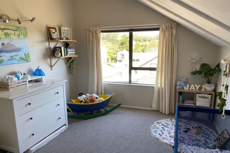 Photo of property in 1/82 Stott Avenue, Birkdale, Auckland, 0626