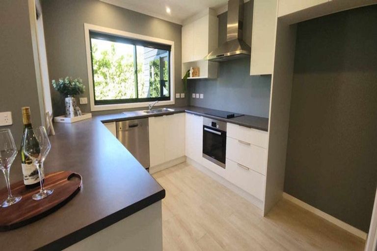 Photo of property in 35 Gallipoli Place, Paraparaumu, 5032