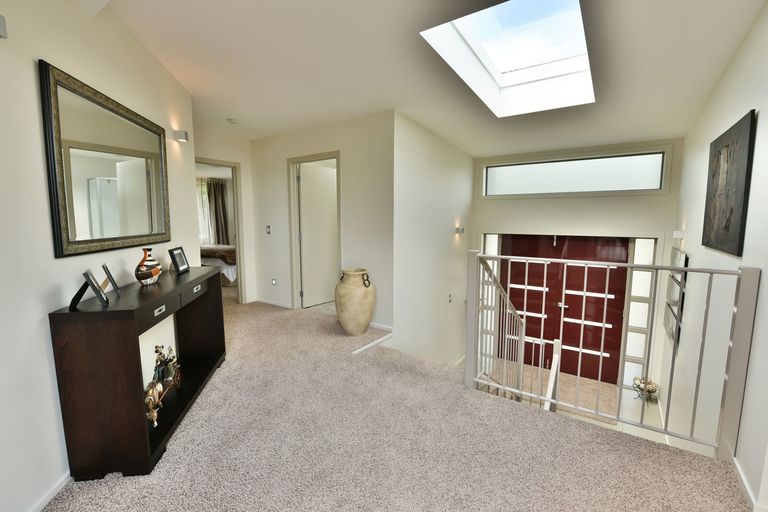 Photo of property in 7b Albion Street, Shiel Hill, Dunedin, 9013