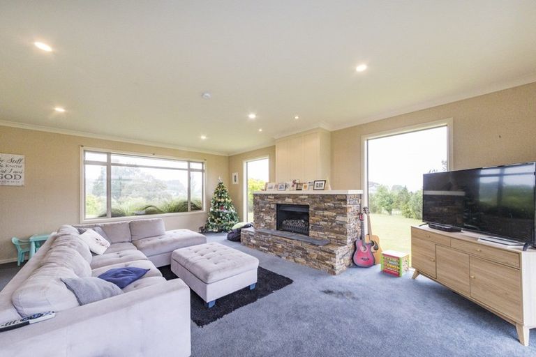 Photo of property in 865 Reid Line East, Bunnythorpe, Palmerston North, 4481