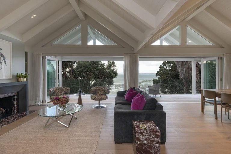 Photo of property in 65 St Michaels Avenue, Point Chevalier, Auckland, 1022