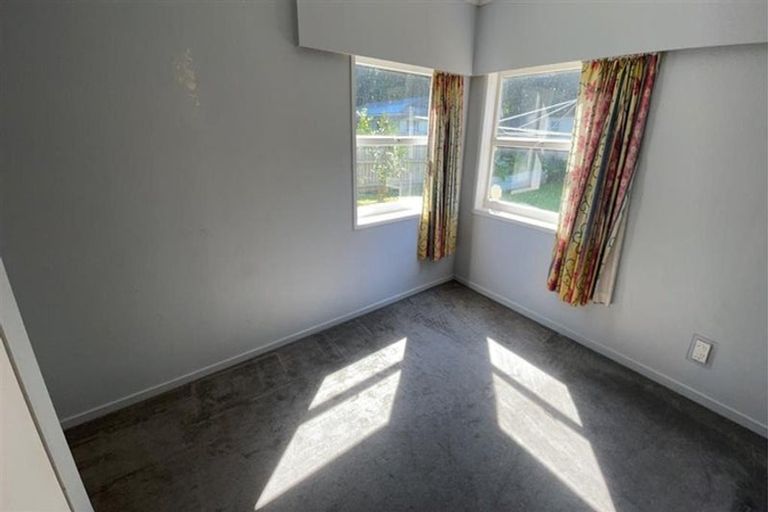 Photo of property in 19 Rosehill Drive, Rosehill, Papakura, 2113