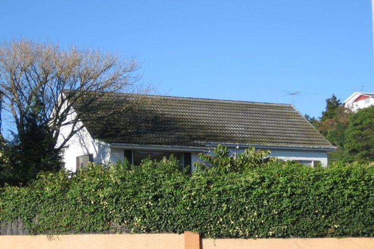 Photo of property in 22 Stokes Valley Road, Stokes Valley, Lower Hutt, 5019