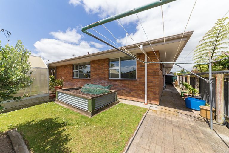 Photo of property in 29b Raglan Avenue, Cloverlea, Palmerston North, 4412