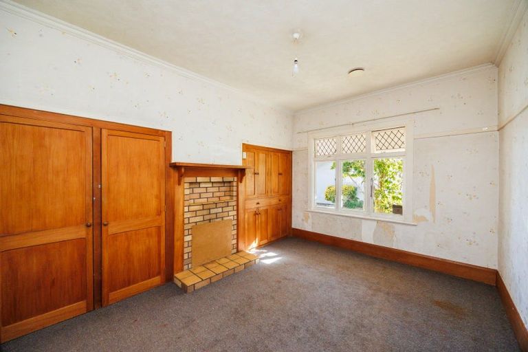 Photo of property in 972 Tremaine Avenue, Roslyn, Palmerston North, 4414