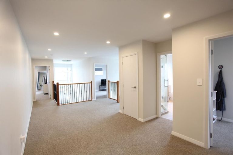 Photo of property in 61 Bayvista Drive, Karaka, Papakura, 2113