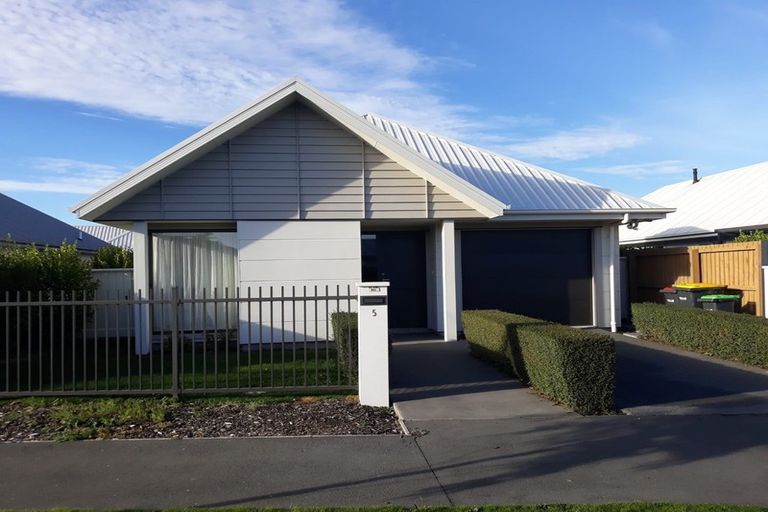Photo of property in 5 Hubbard Street, Wigram, Christchurch, 8042